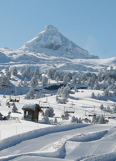Gites Communaux A Lourdios Exterior photo